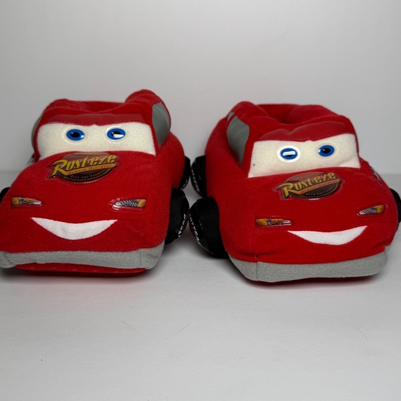 Disney Pixar Cars Lightning McQueen Speedster Slippers. - Picture 1 of 5